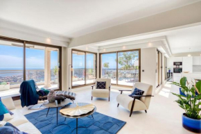 L31 Penthouse stunning view over sea AC 3BDR 2carpark